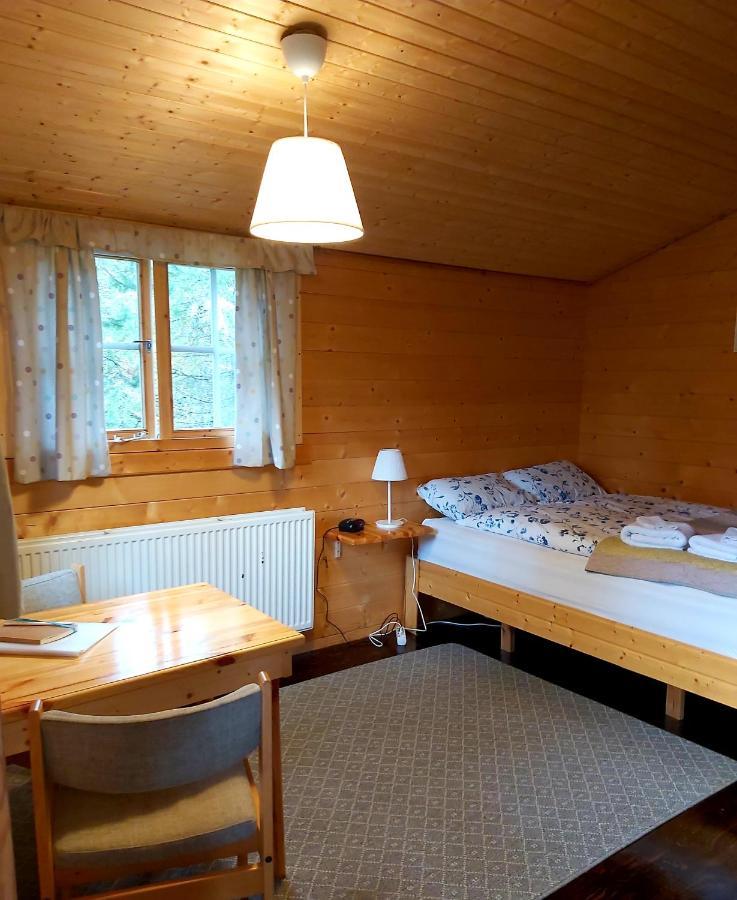 Bakkakot 3 Cozy Cabin In The Woods 아퀴레이리 외부 사진